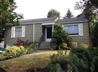 4702 NE 55th St, Seattle, WA 98105