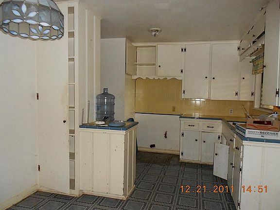 3rd image of 5109 Live Oak Dr