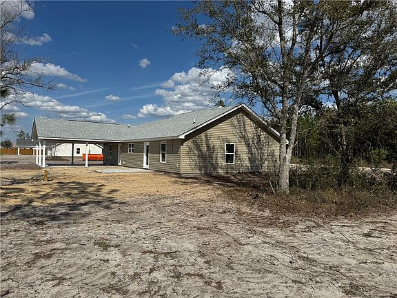 3rd image of 17896 Post Rd S