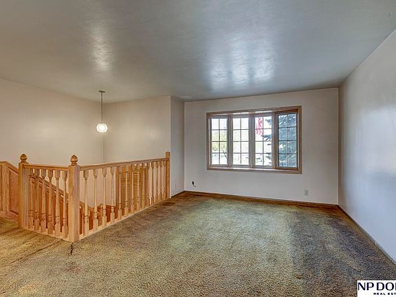 5th image of 901 W South St