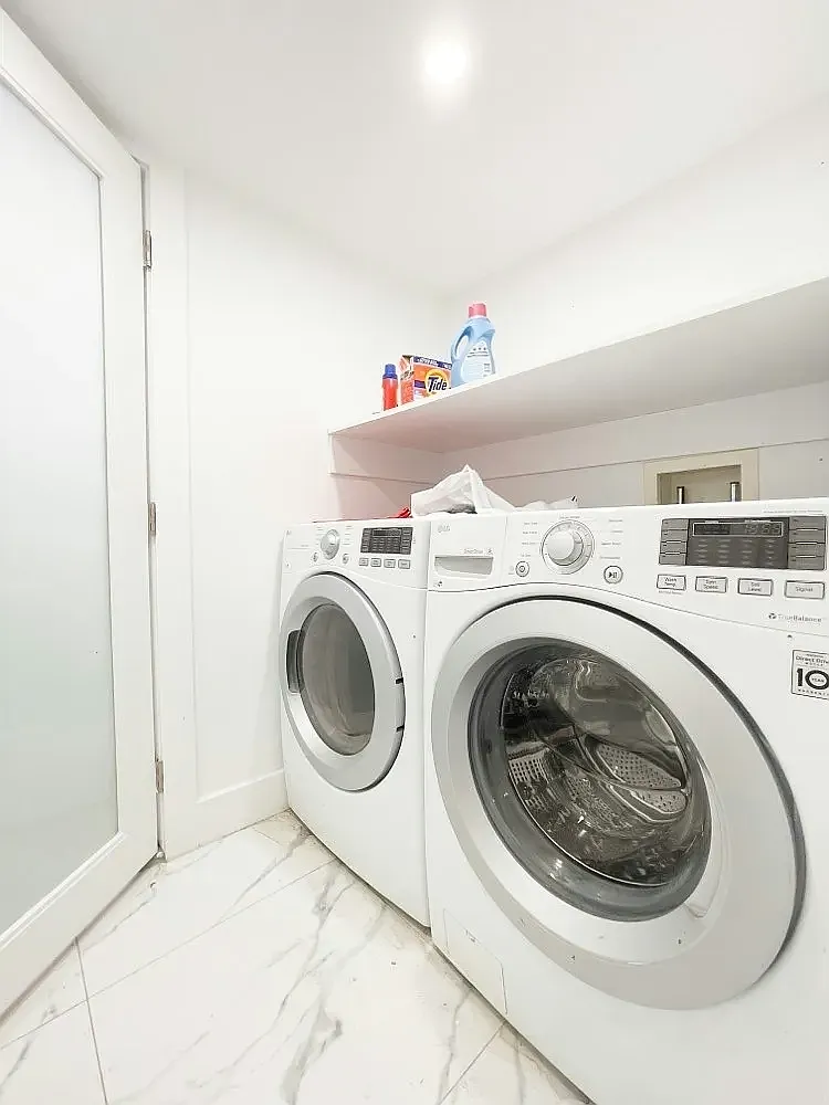 115 Carlton Avenue — Photo 4