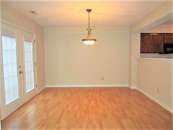5th image of 7908 Thornberry Ct