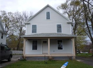 92 Mayfield St, Rochester, NY 14609