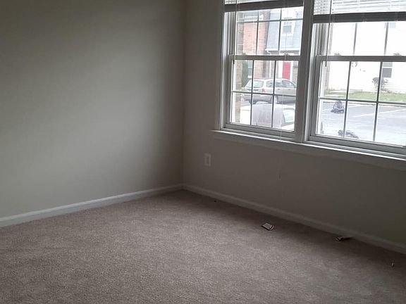 2nd image of 109 Hughey Ct
