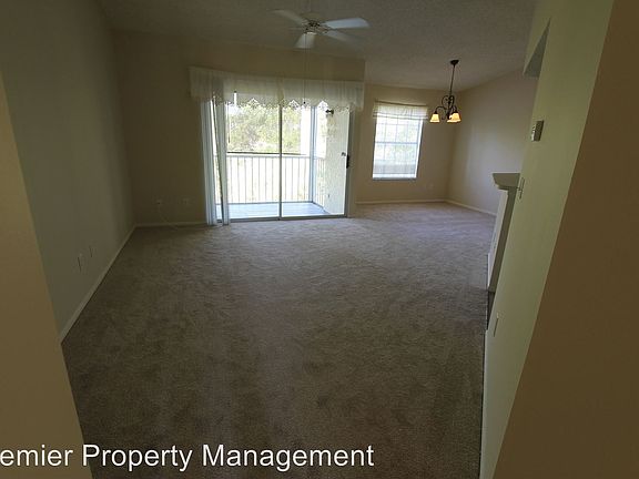 3rd image of 1363 Wildwood Lakes Blvd Unit 4