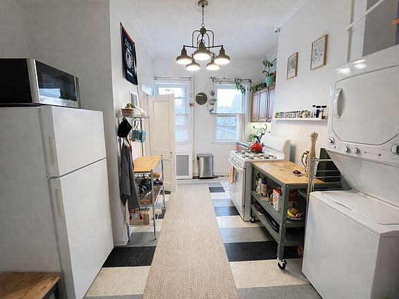 4th image of 5-43 47th Ave #3