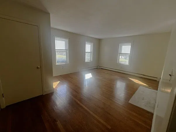 2 bed, $1,750 — Photo 4