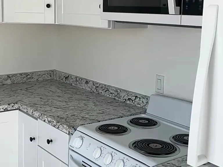2295 Grand Ave #1 — Photo 13