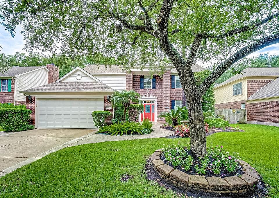 The home boasts pretty brick elevation with attractive gabled roofing adding to the lovely curb appeal. The attached 2-car garage and long driveway provides ample parking for family and guests.