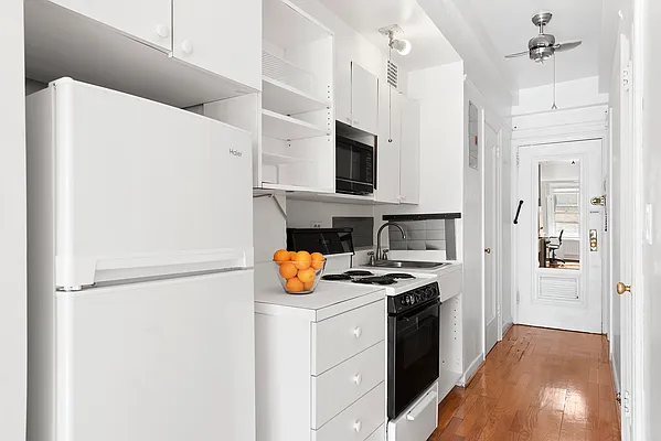 Sold by Corcoran | media 5