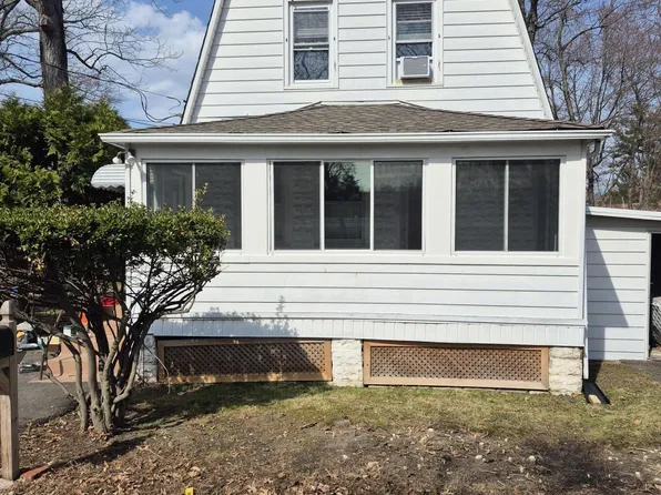 901 Beverly Ave, Ocean, NJ 07712