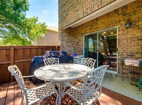 3rd image of 2977 Saint Andrews Dr
