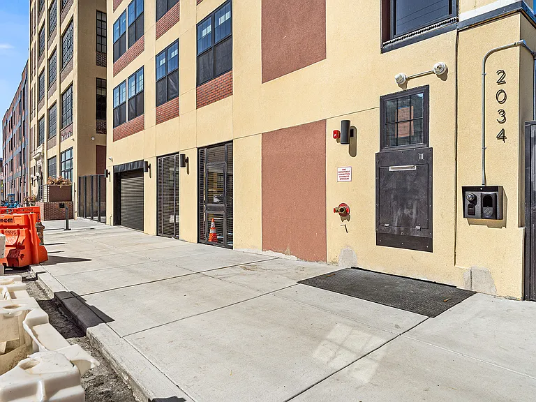 2000 N 2nd St — Photo 109