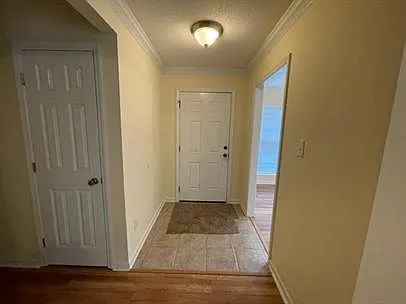 547 Cranberry Cir — Photo 2