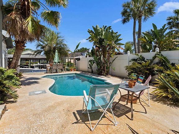 5th image of 4433 Coquina Dr