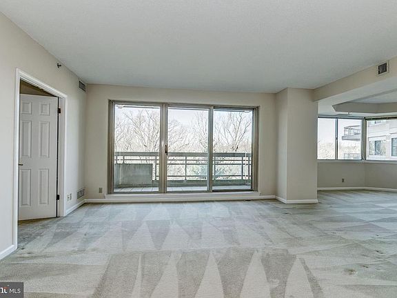4th image of 5600 Wisconsin Ave APT 701