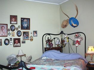 206 Church St., Center Point, TX 78010