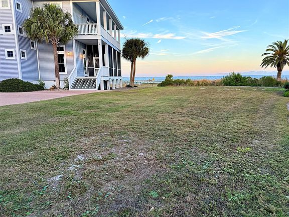 2nd image of 18 Old Cottage Beach Dr