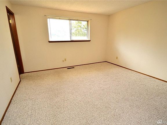 5th image of 7228 S 15th St
