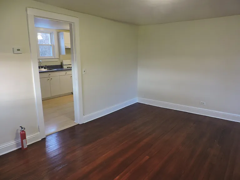 Hillside Pl — Photo 7