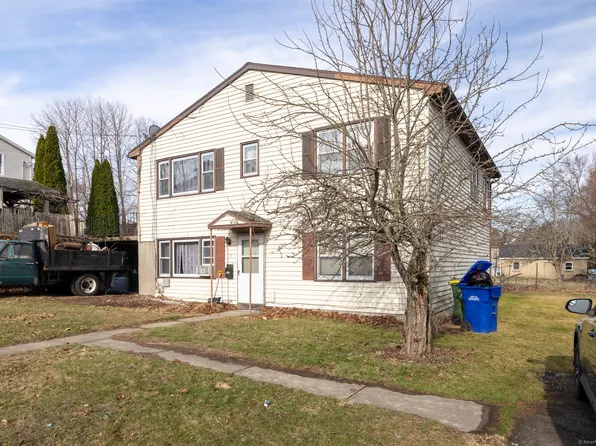 35 Houghton Street, Waterbury, CT 06704