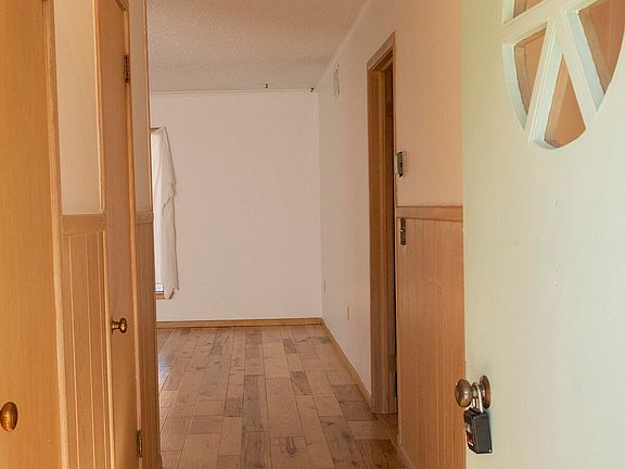 3rd image of 106 Dallam Ave