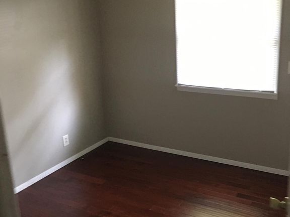 5th image of 207 Home Ave