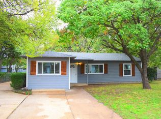 312 Thompson St, Irving, TX 75061