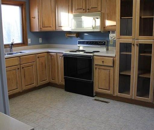 5th image of 1525 Bremble Dr
