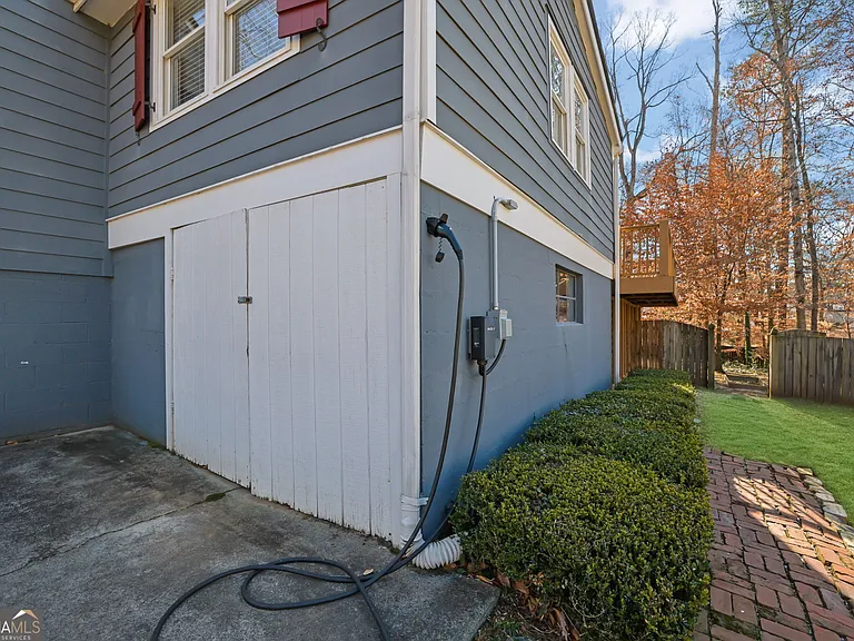 3474 Hildon Cir — Photo 11