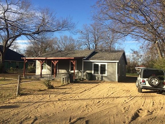 3rd image of 11319 Lyric Ln