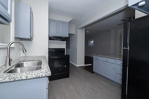 2708 Olive St Photo 1
