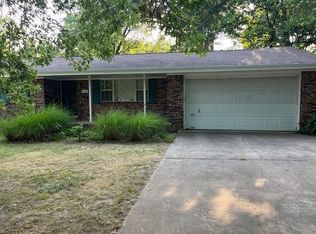 1661 N Stephens Ave, Fayetteville, AR 72703