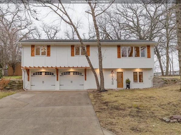 1238 Summer Circle Dr, Okoboji, IA 51355