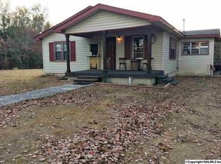 308 Peach Tree Ln, Boaz, AL 35956