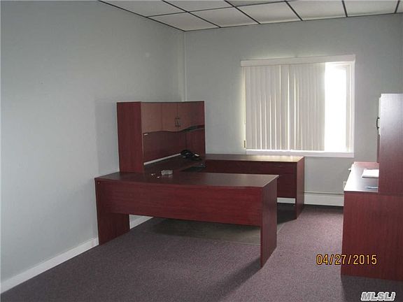 2nd image of 919 N Broadway
