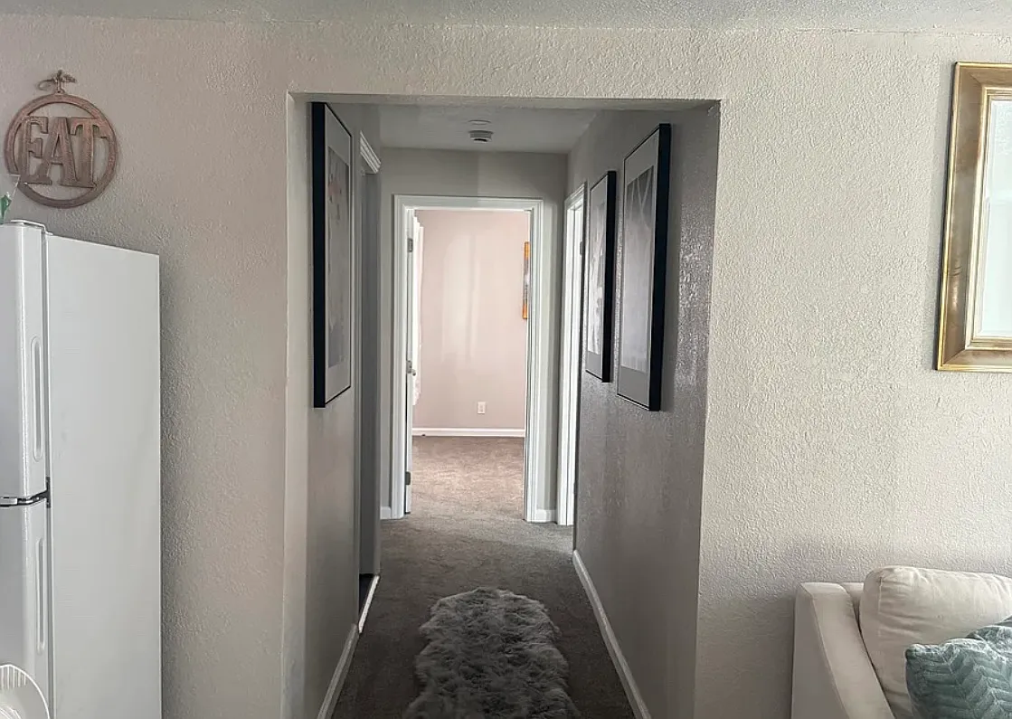 60 N Capitol Ave — Photo 4
