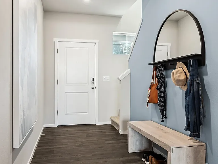 2217 Trailside Dr NE — Photo 10