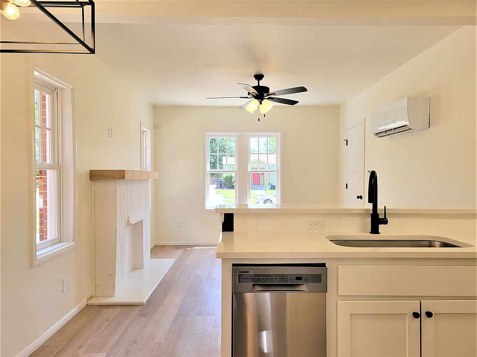 1st image of 433 NW 26th St APT 3