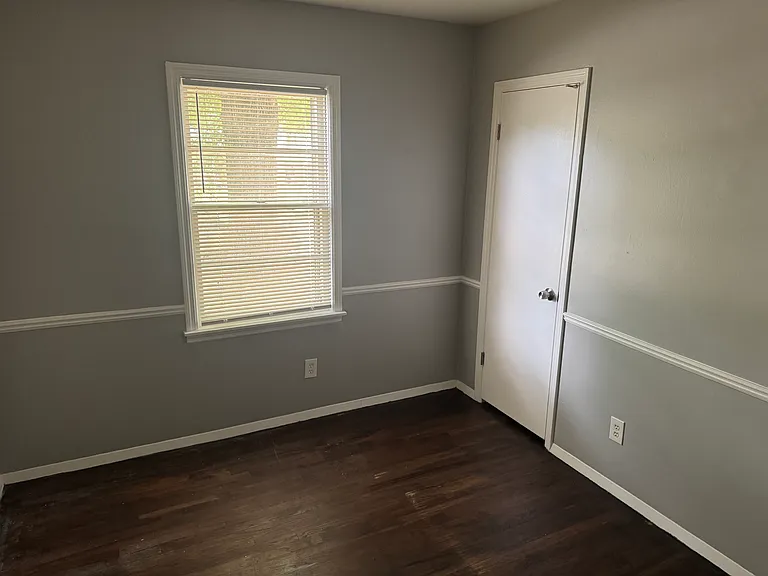2058 Willow Wood Ave — Photo 7