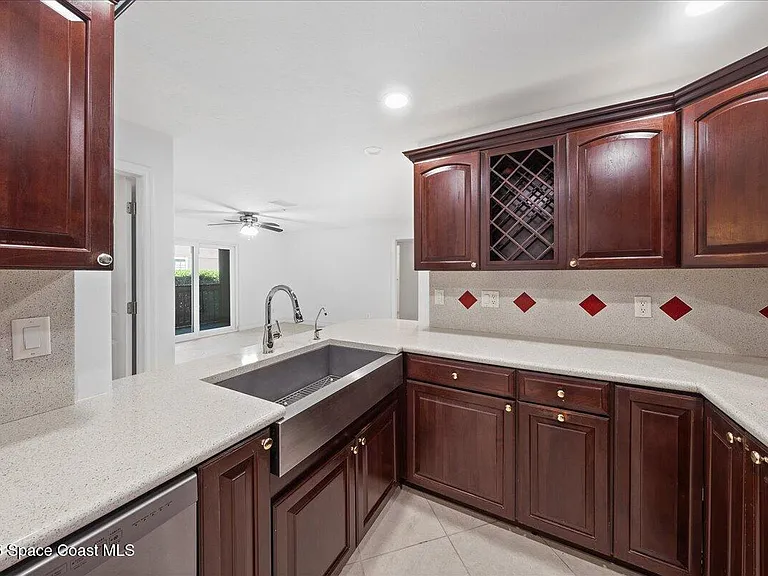 7667 N Wickham Rd #1308 — Photo 5