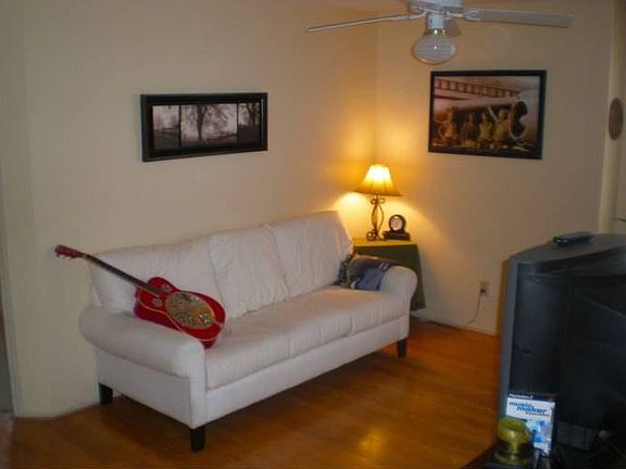 Second upstairs living