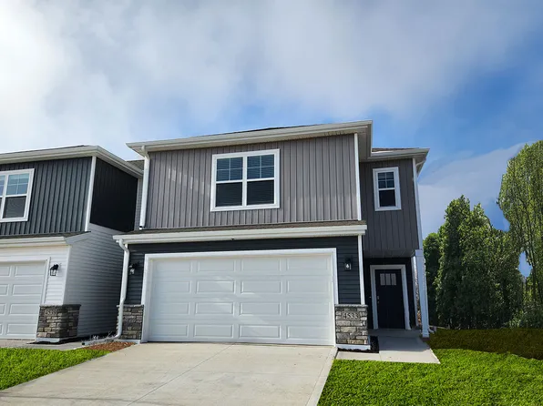 2586 Hawkins Ave, West Des Moines, IA 50265