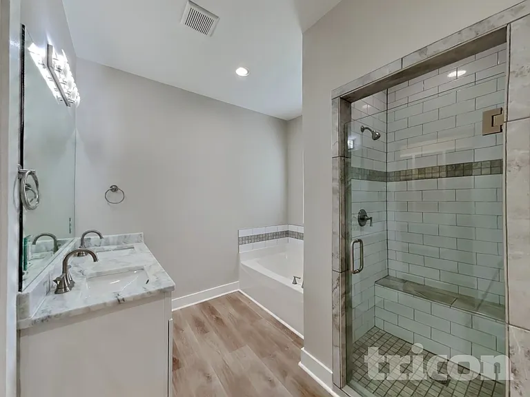 1765 Bridgecrest Dr — Photo 10