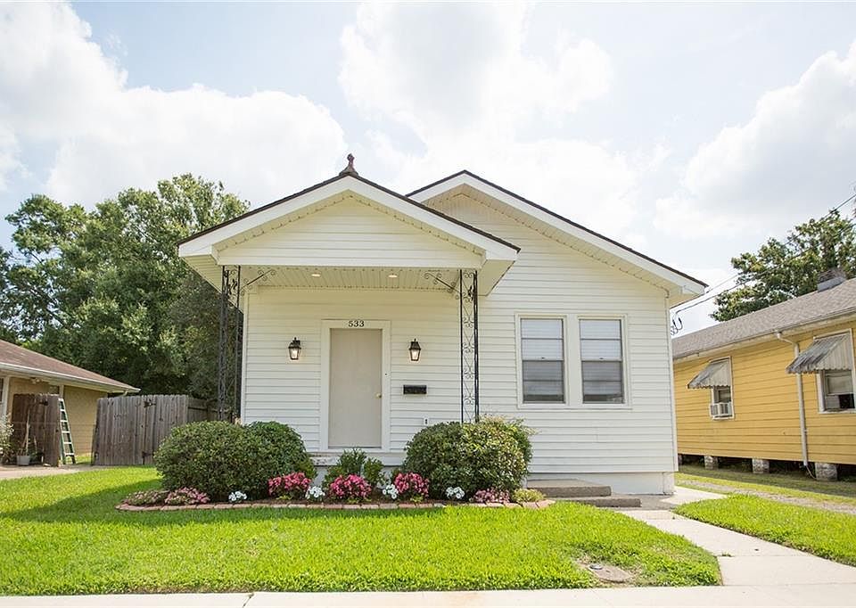1st image of 533 Maple Ave