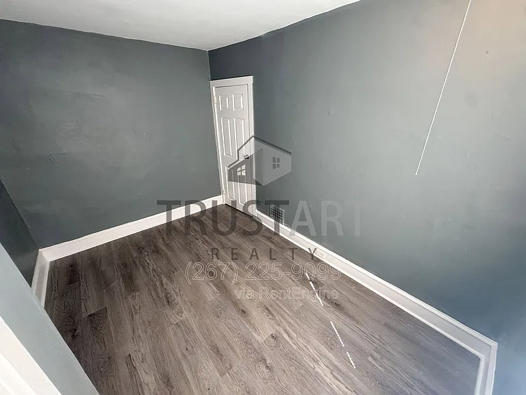 2640 S Robinson St — Photo 15