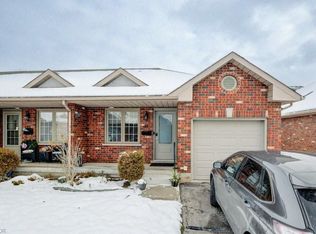 694 Grey St #13, Brantford, ON N3S 4Y4