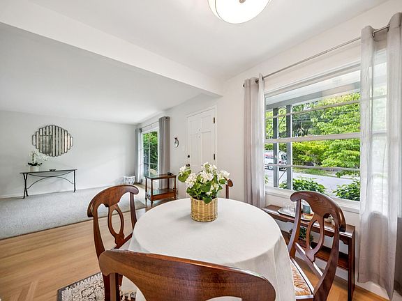 4th image of 77 Bothin Road