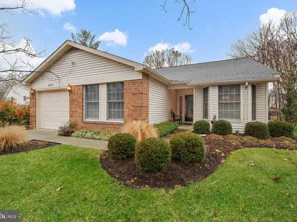 2802 Coxswain Ct, Annapolis, MD 21401