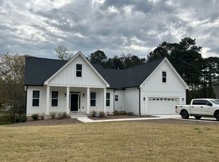 45 Thornwood Ln, Acworth, GA 30101